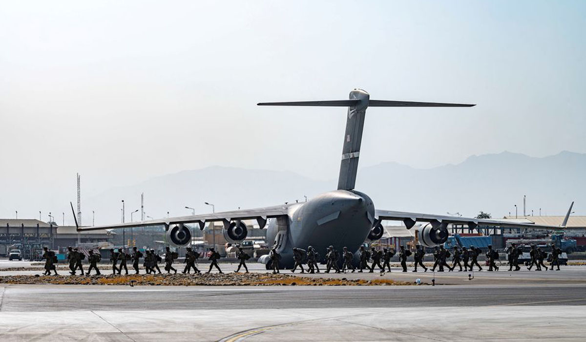 U.S. recruits commercial airlines to help move Afghanistan evacuees